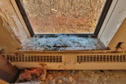 Photo © Bryan Parcival