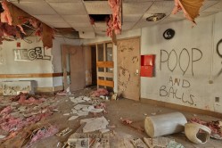 Photo © Bryan Parcival