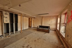 Photo © Bryan Parcival