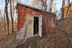 Photo © Bryan Parcival