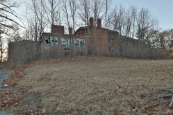 Photo © Bryan Parcival