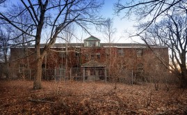 Photo © Bryan Parcival