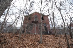 Photo © Bryan Parcival