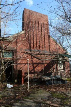 Photo © Bryan Parcival